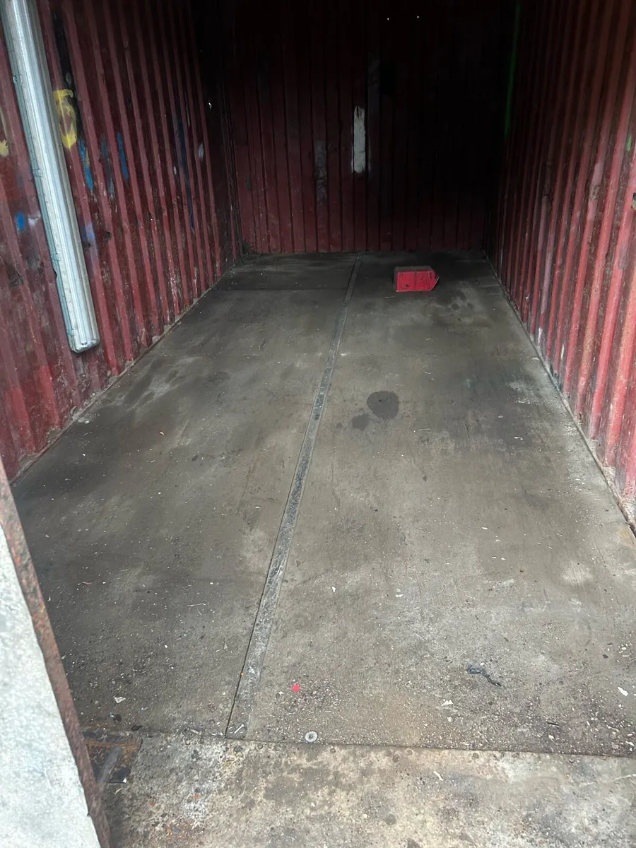 20 ft Shipping Container - Image 4