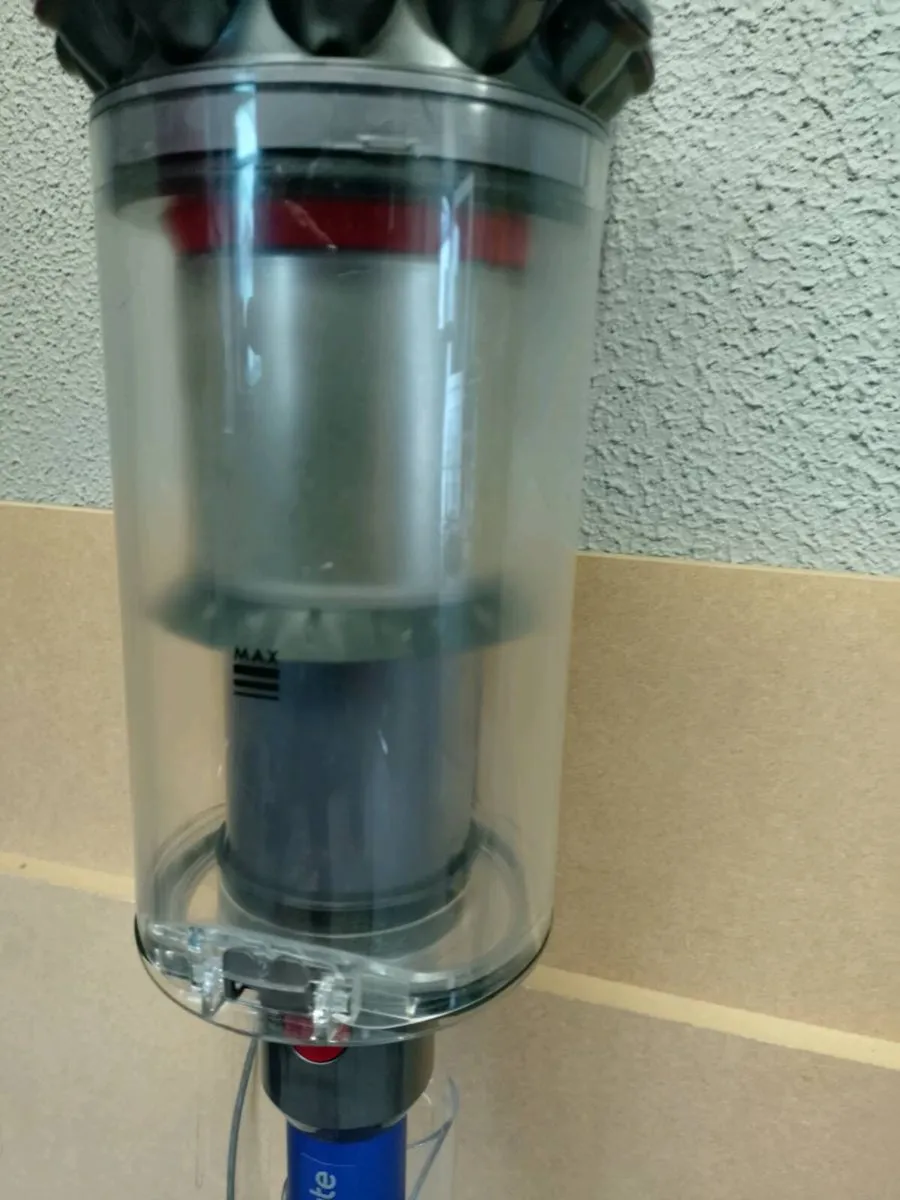 Dyson v11 - Image 4