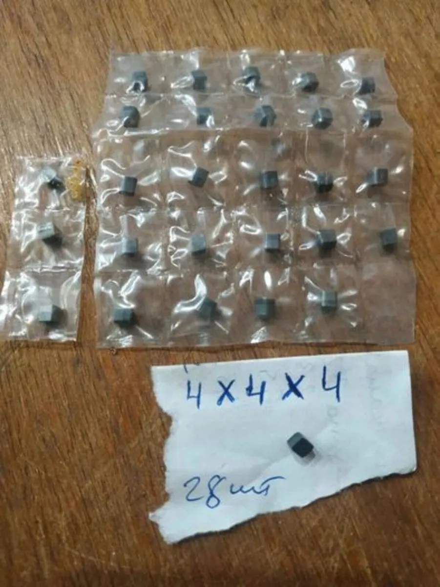 28 pcs Soviet CBN Cutting Tool Inserts 4x4x4 mm