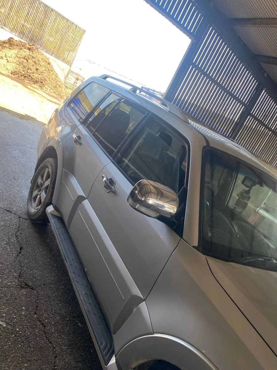 Mitsubishi Shogun Pajero 5 seats low tax €333 - Image 3