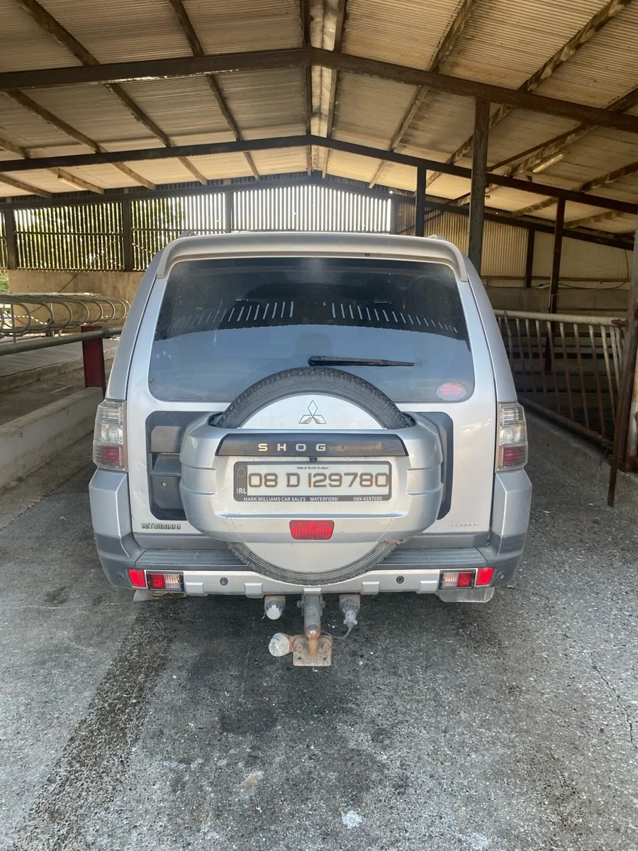 Mitsubishi Shogun Pajero 5 seats low tax €333 - Image 4