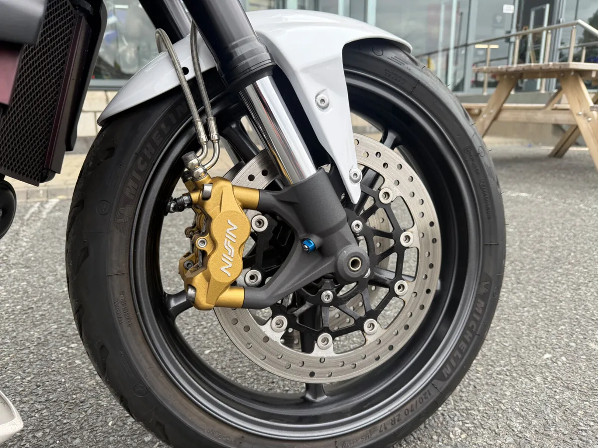 2012 Triumph 675 Street Triple R - Image 3