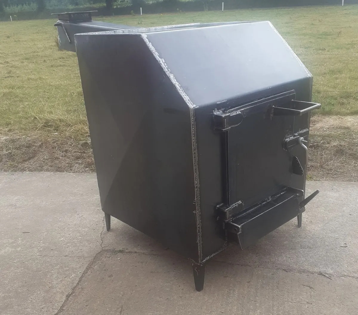 Waste burners, space heaters. - Image 1