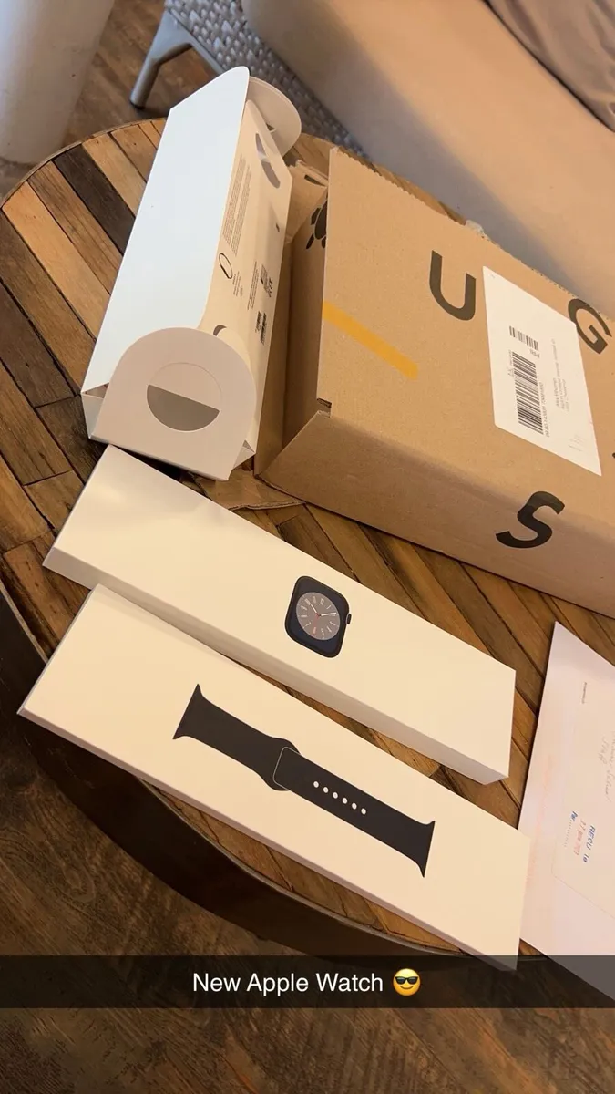 Apple Watch Series 8 45mm - Image 1