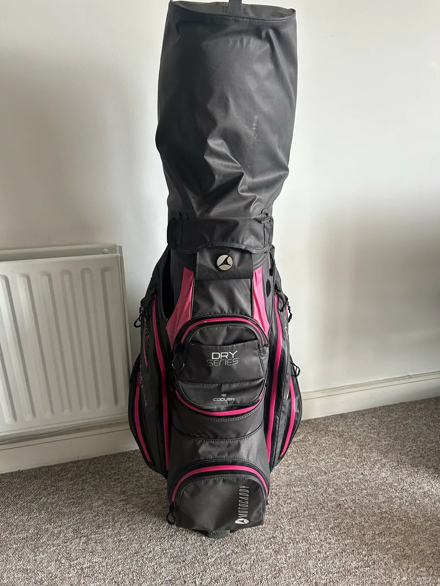 Motocaddy Golf Bag Waterproof - Image 1