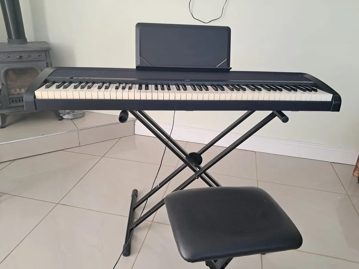 Digital Piano  Korg B1 - Image 2