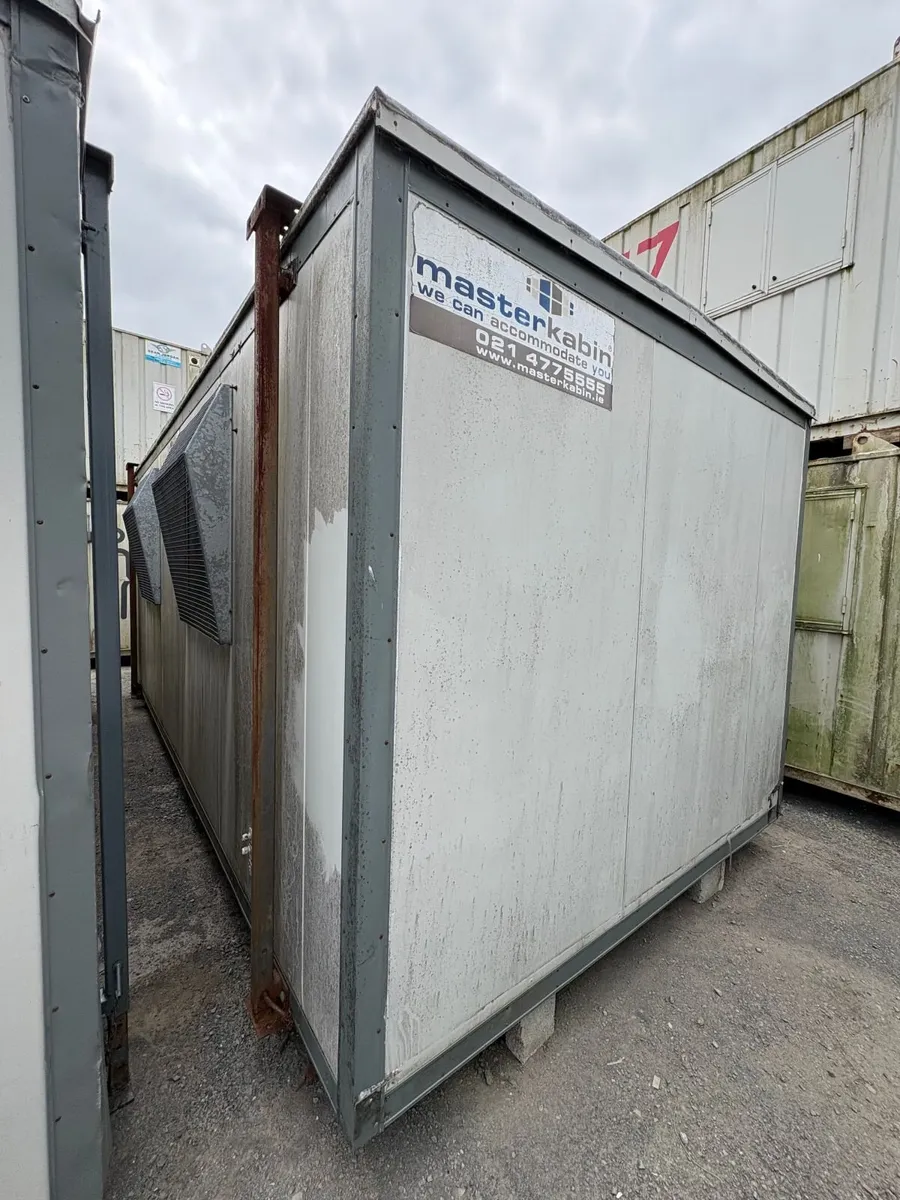 20ft x 10ft (6m x 3m) Open Plan Office - Image 2
