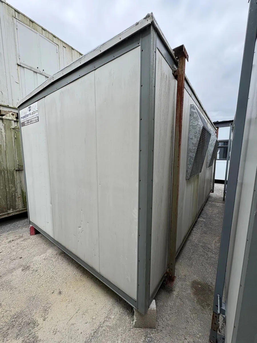 20ft x 10ft (6m x 3m) Open Plan Office - Image 3