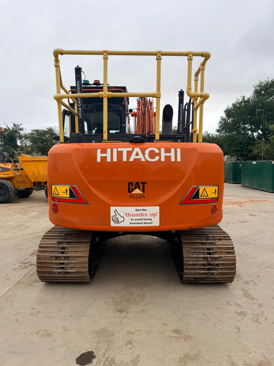 Hitachi 130-7 GPS ready - Image 3