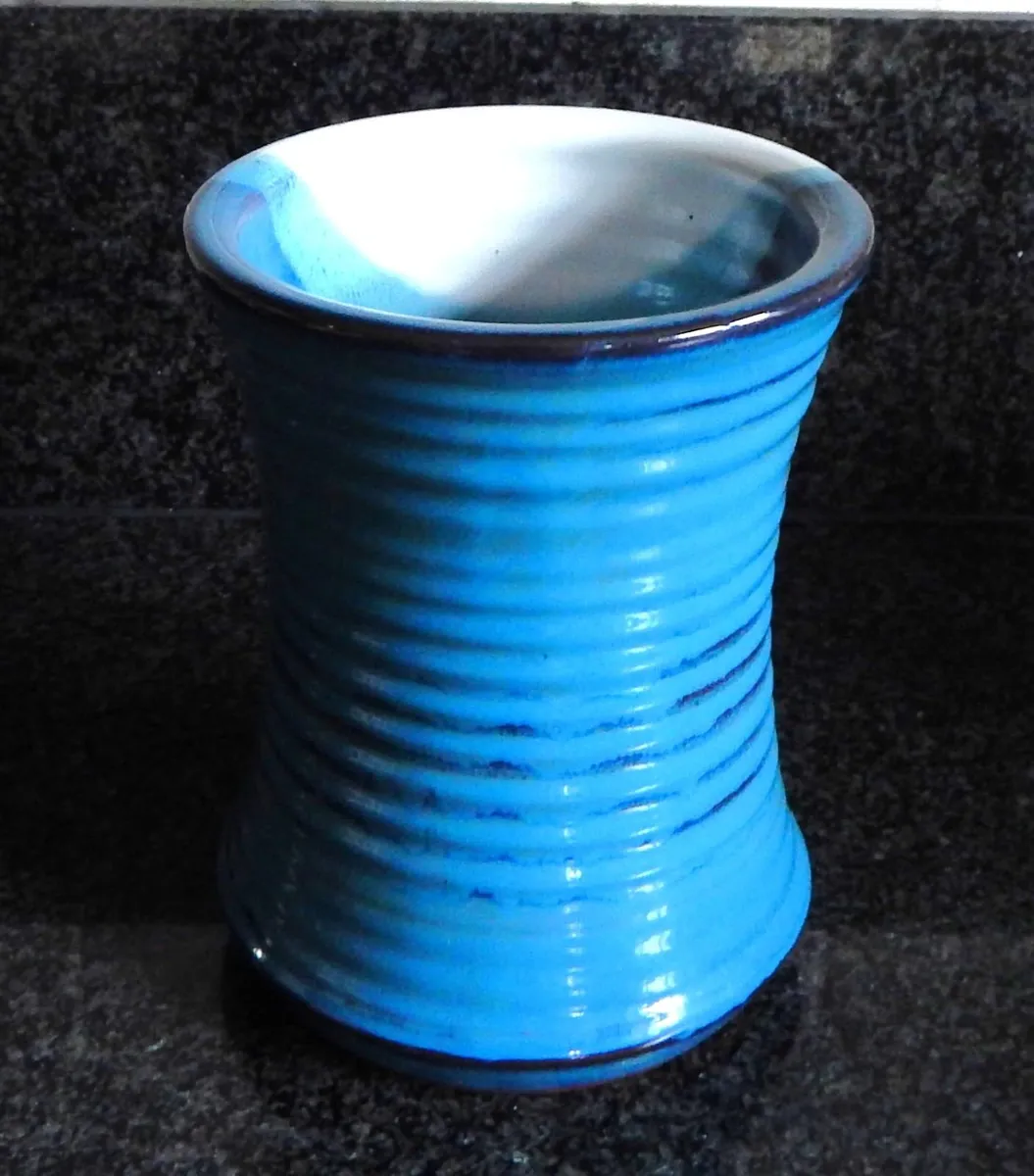 Shanagarry Pottery ‘Atlantic Wave Collection’ Vase - Image 2