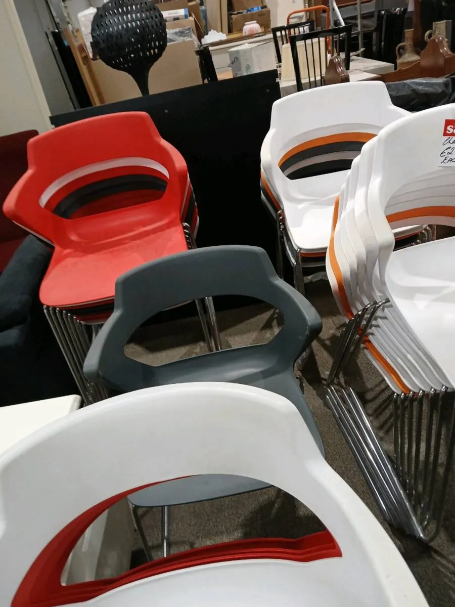 Coloured plastic chairs €25 each - Image 3
