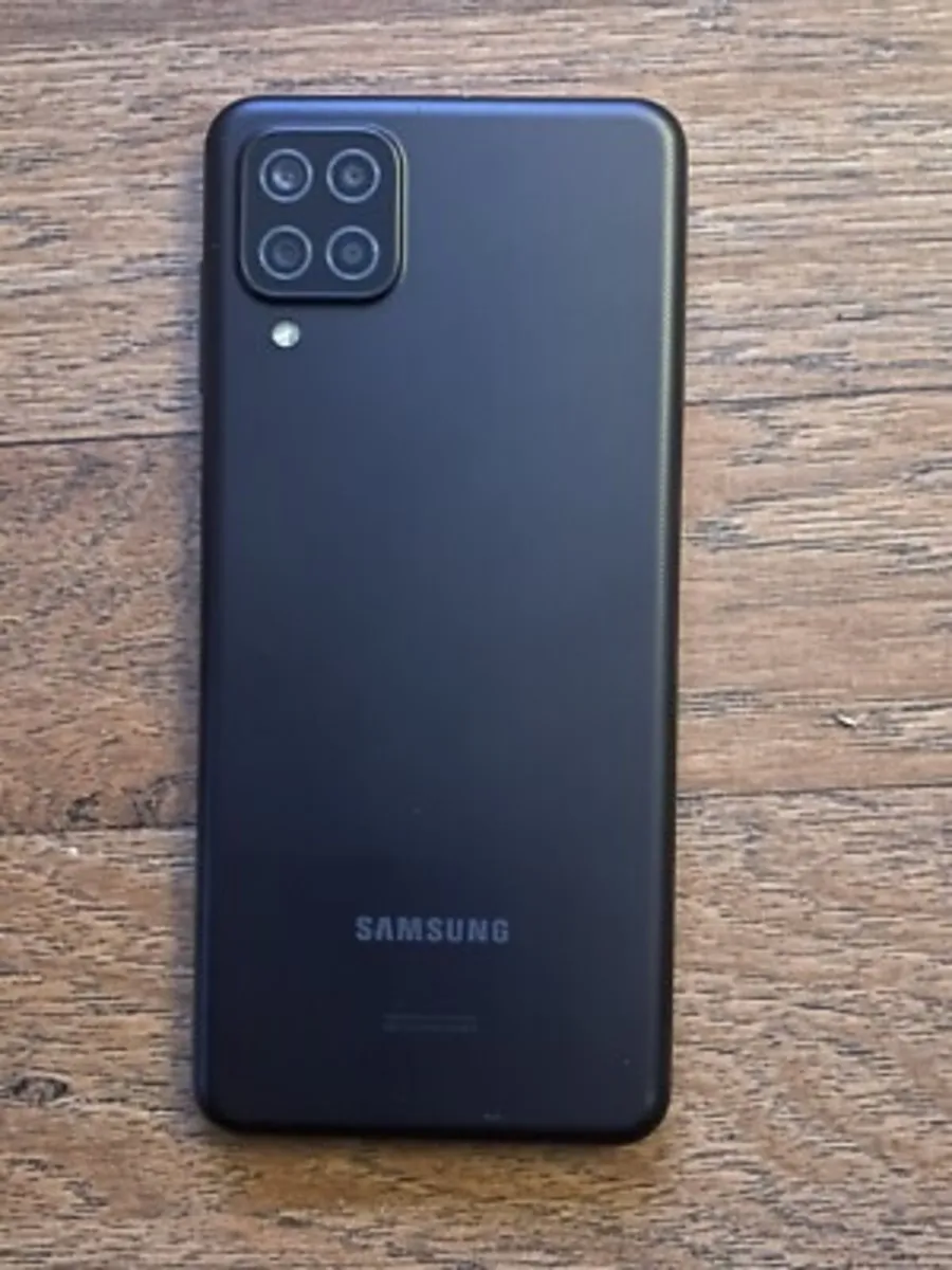 Samsung A12 unlocked - Image 1