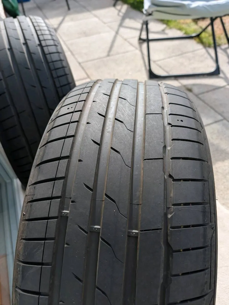 Pair of Hankook Ventus S1 Evo3 EV Tyres - 255/45 - Image 2