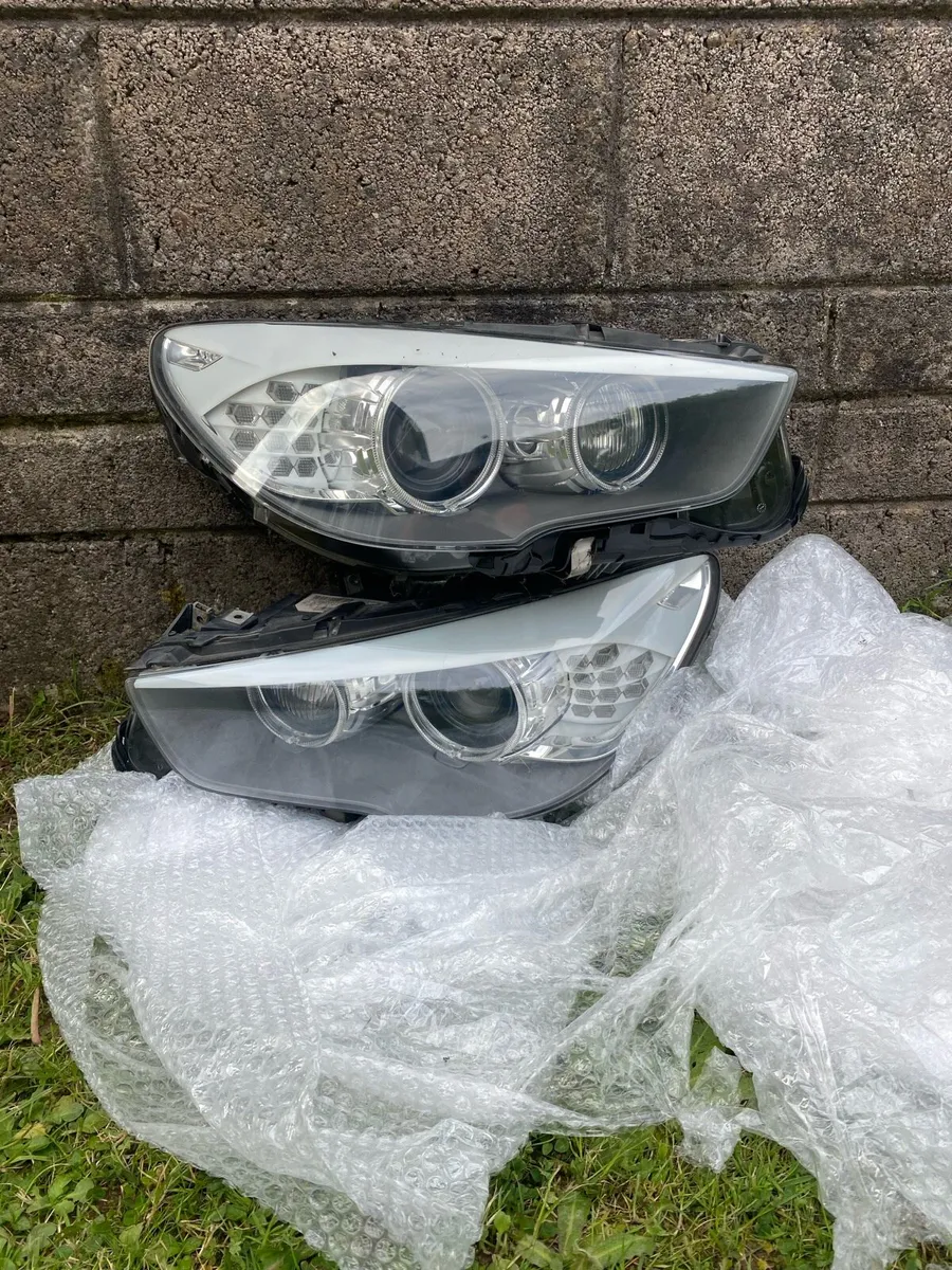 BMW GT 5 headlights - Image 1
