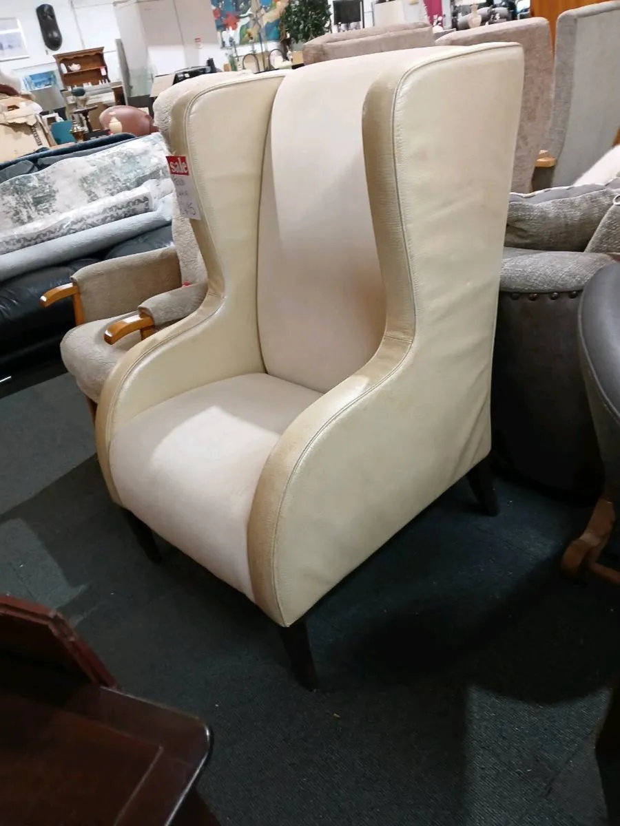 FENDI Chair - Image 4