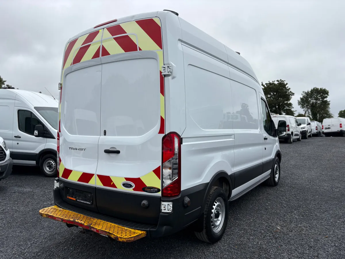 Ford Transit - Image 2
