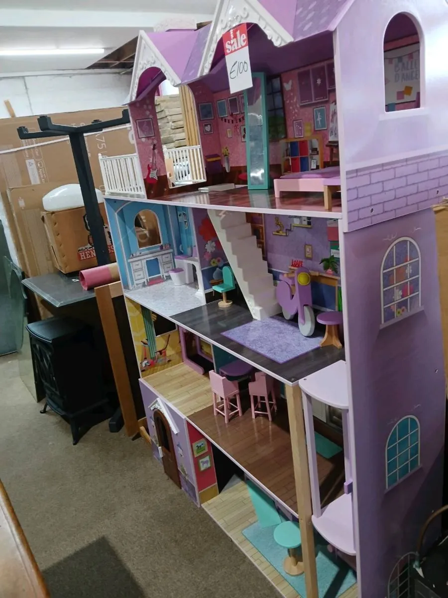 Dolls House - Image 3