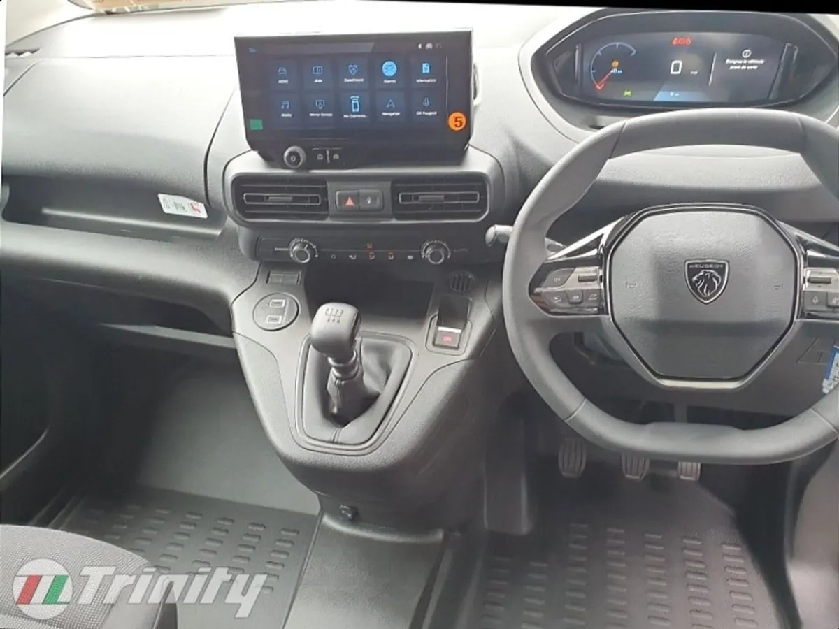 Peugeot Partner ** CREW CAB 5 SEAT ** PRO PLUS 1.5 - Image 2
