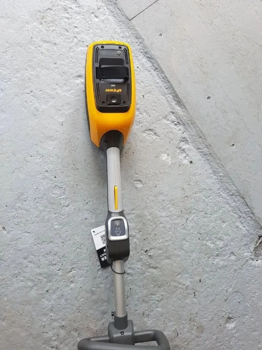 STIGA BATTERY GRASSTRIMMER - FOR SALE - Image 3