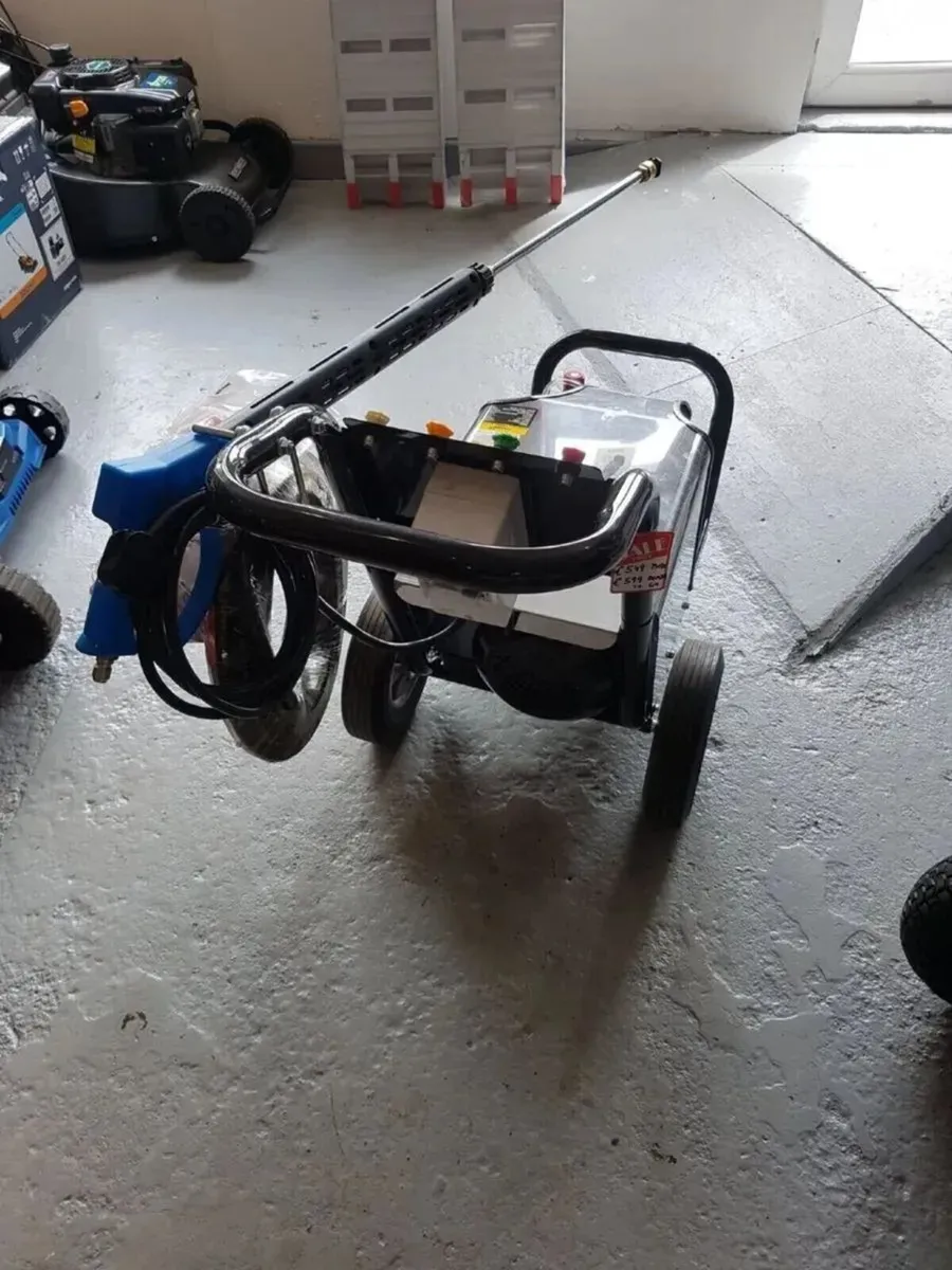 PACINI ELECTRIC PRESSURE WASHER - FOR SALE - Image 4