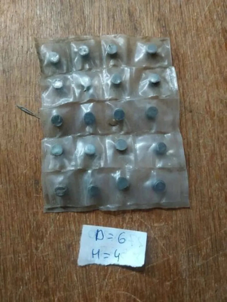 20 pcs Soviet CBN Cutting Tool Inserts 6x4 mm