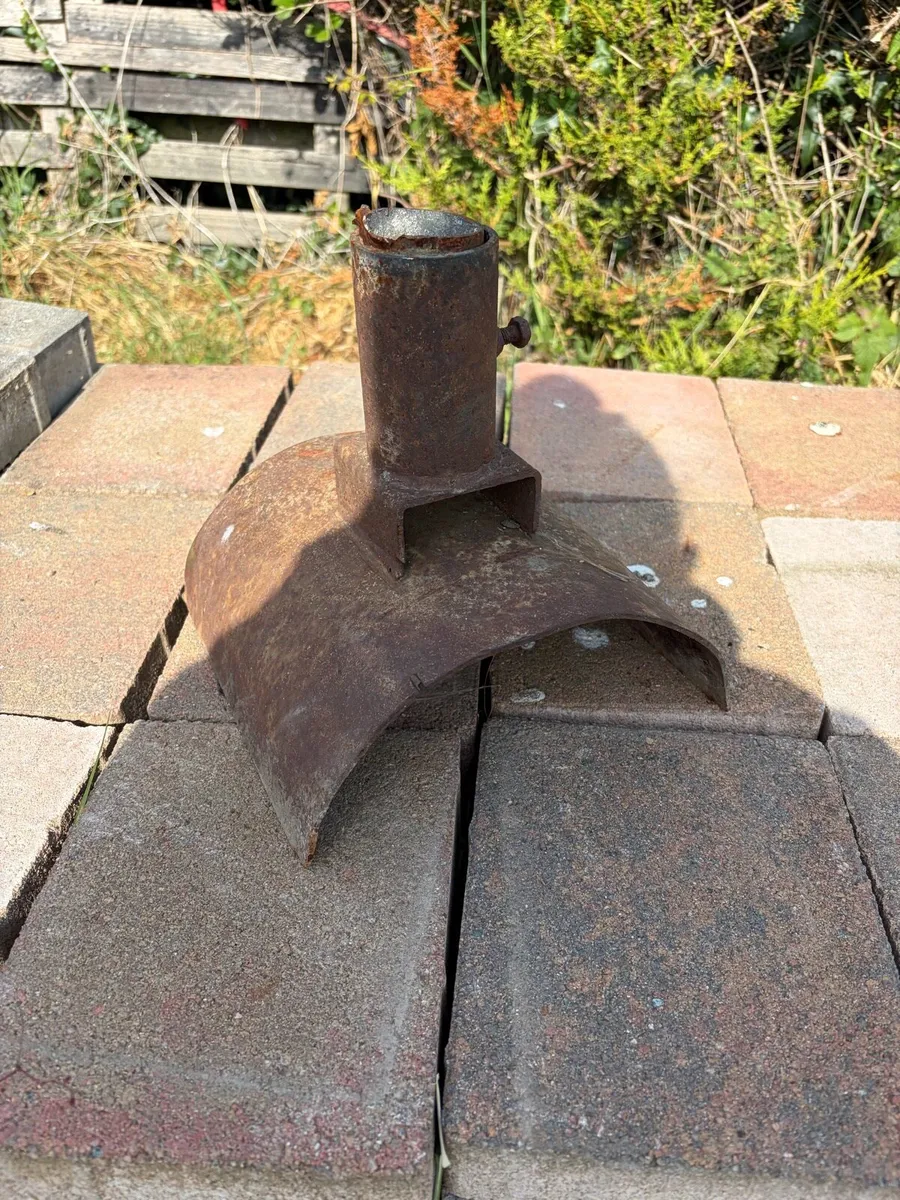 stand for chimney