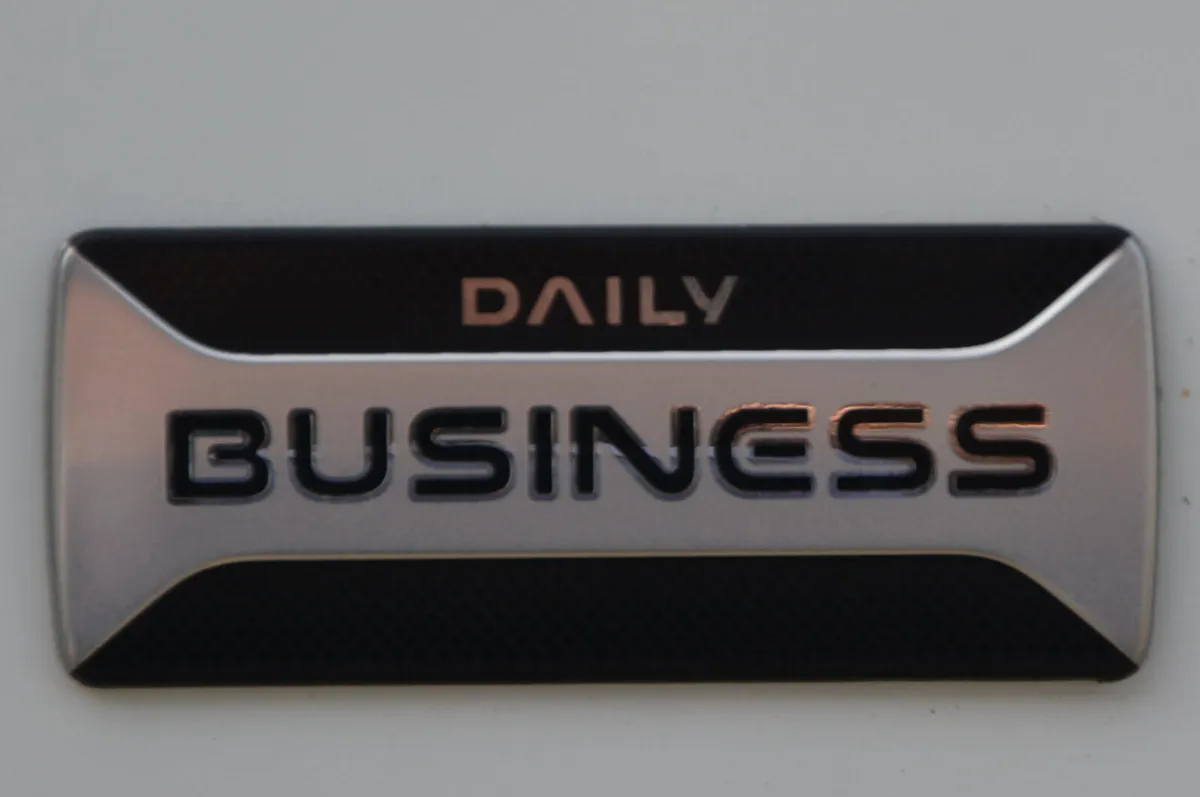 Iveco Daily Curtain side - CAR Licence - Image 4