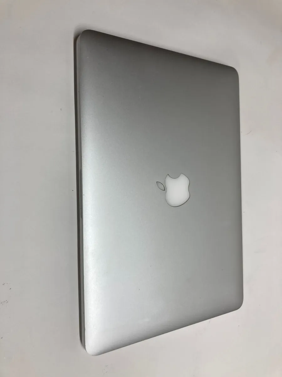 13" Retina MacBook - not working - 2x adapters - Image 3