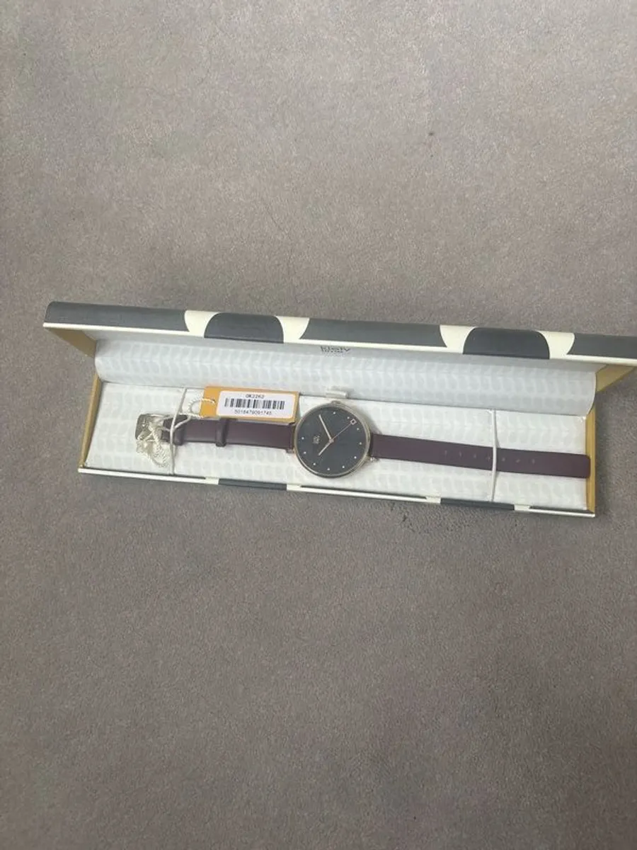 Ladies Watch - Image 1