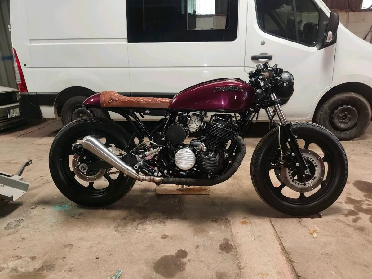 1977 honda cb750 - Image 2