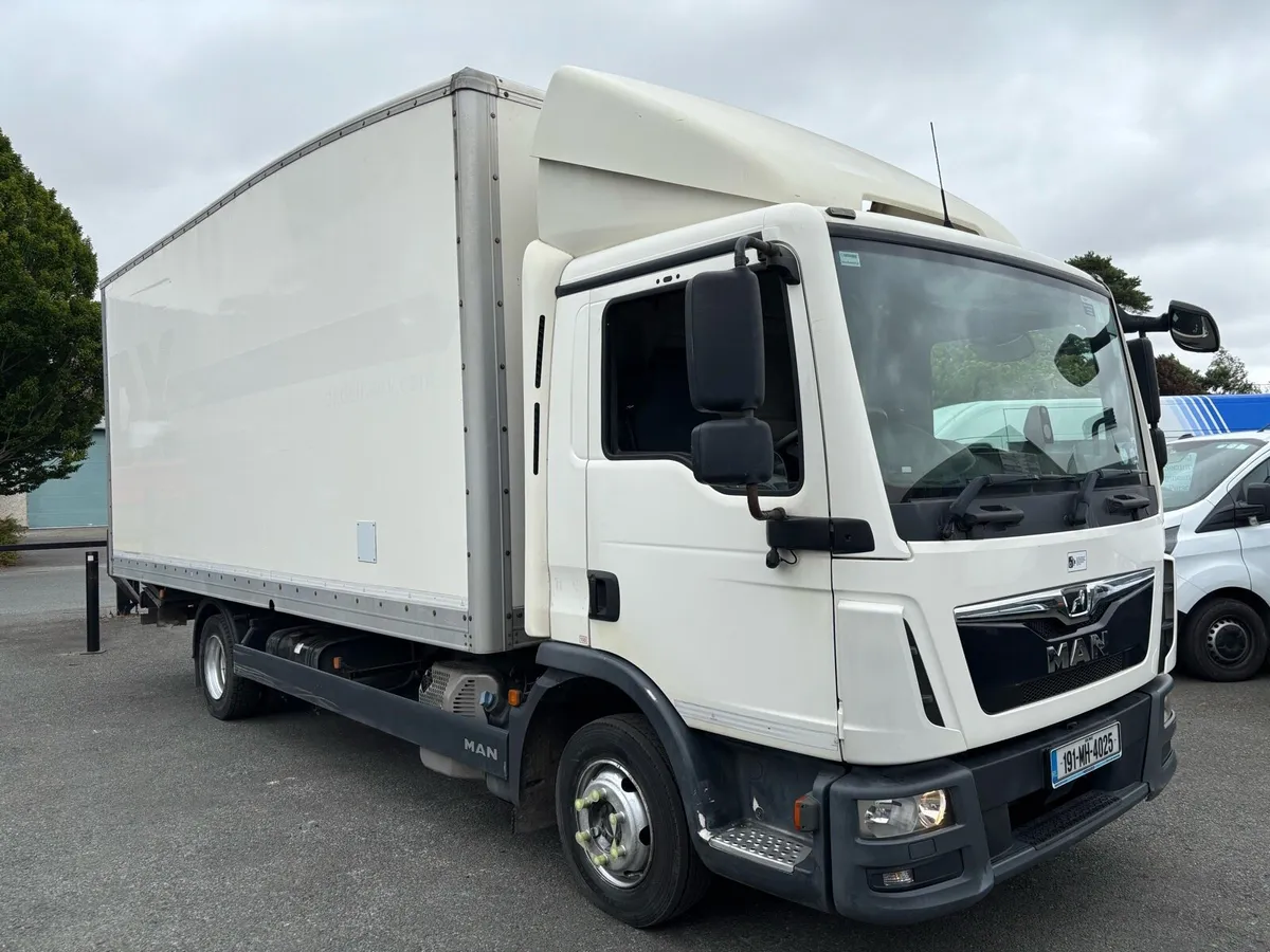 MAN TGL 8-160 20ft box 2019 - Image 3