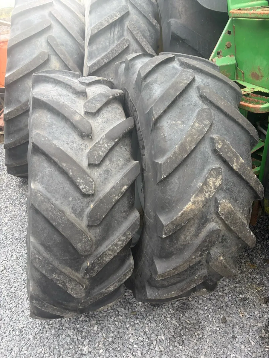 New holland/case wheels - Image 3