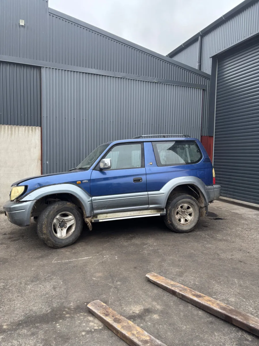 Toyota Land Cruiser - Image 3