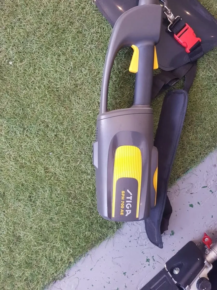 POLE HEDGETRIMMER SPH 700 AE - FOR SALE - Image 2