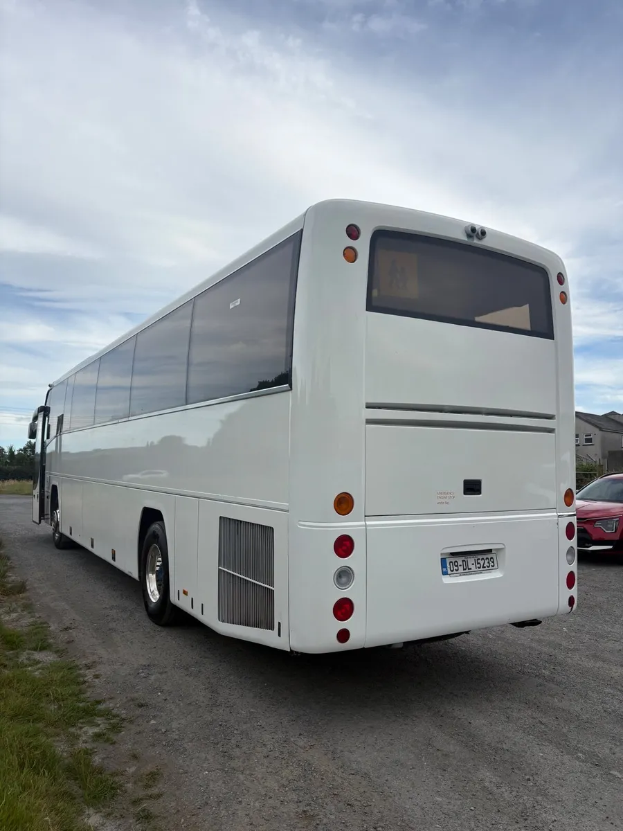 Plaxton Panther - 61 Seater - Image 4
