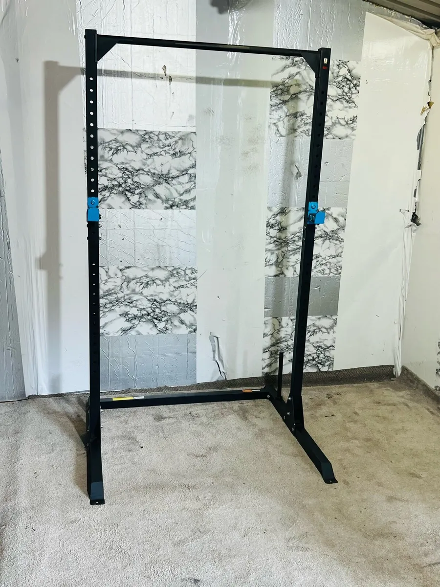 ADJUSTABLE WEIGHT BENCH WITH SQUAT RACK - Image 4