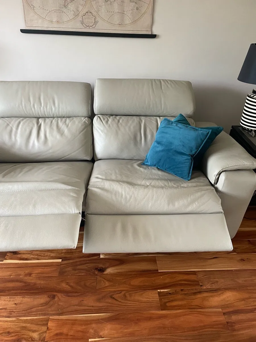 Power 3 seater recliner and 2 seater Couch - Image 1