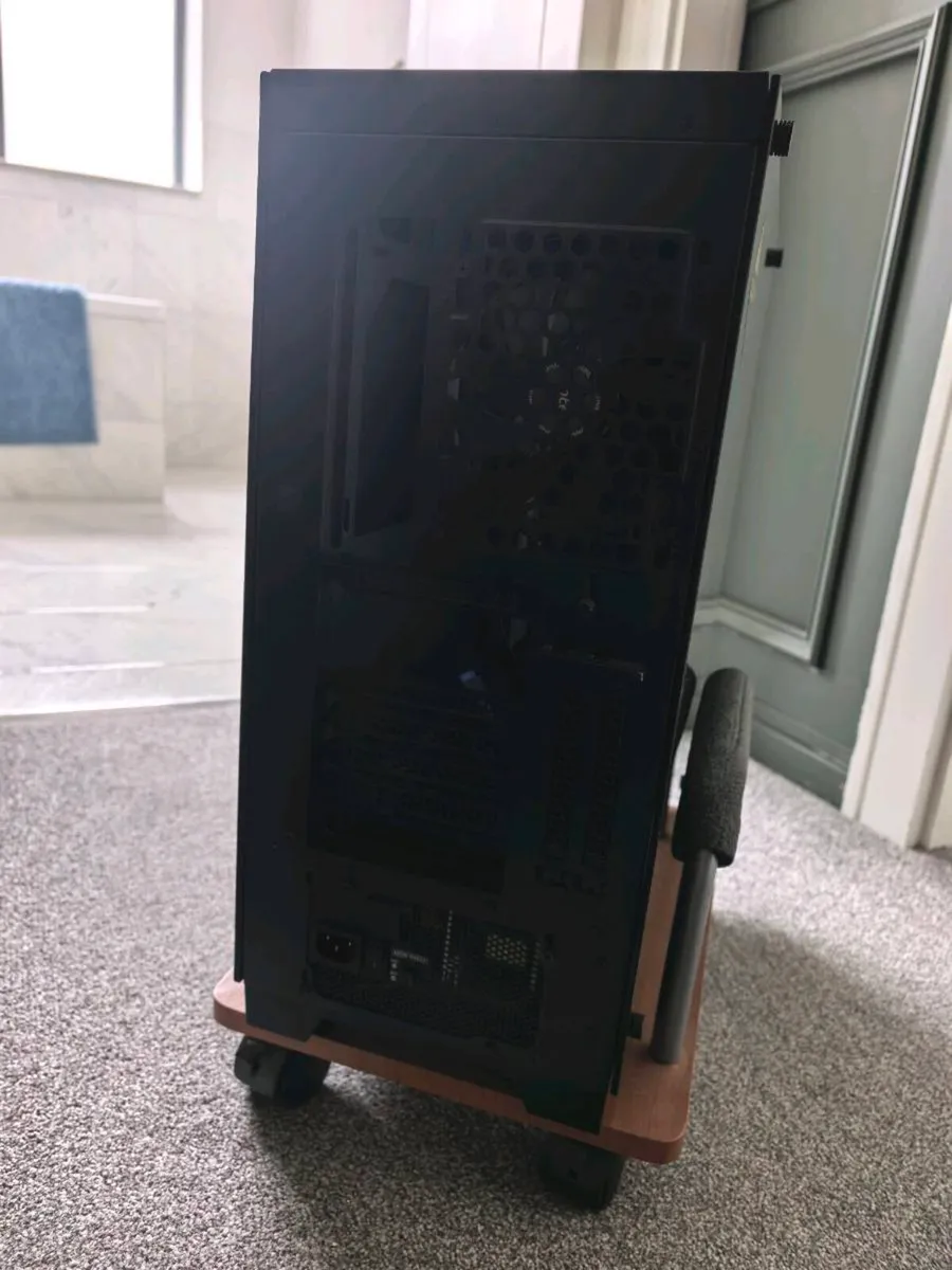 ATX pc chassis - Image 3