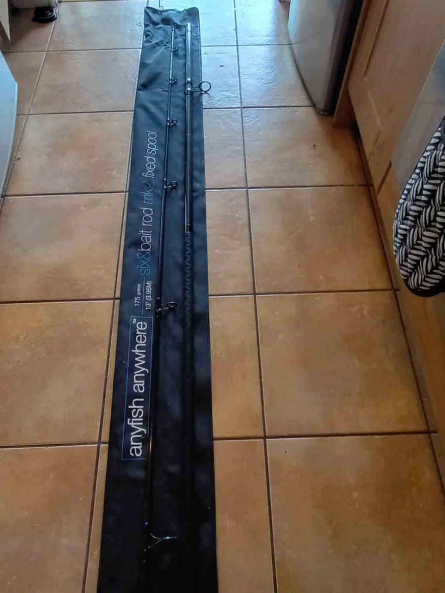 Fishing Rod Six & Bait 13foot - Image 3