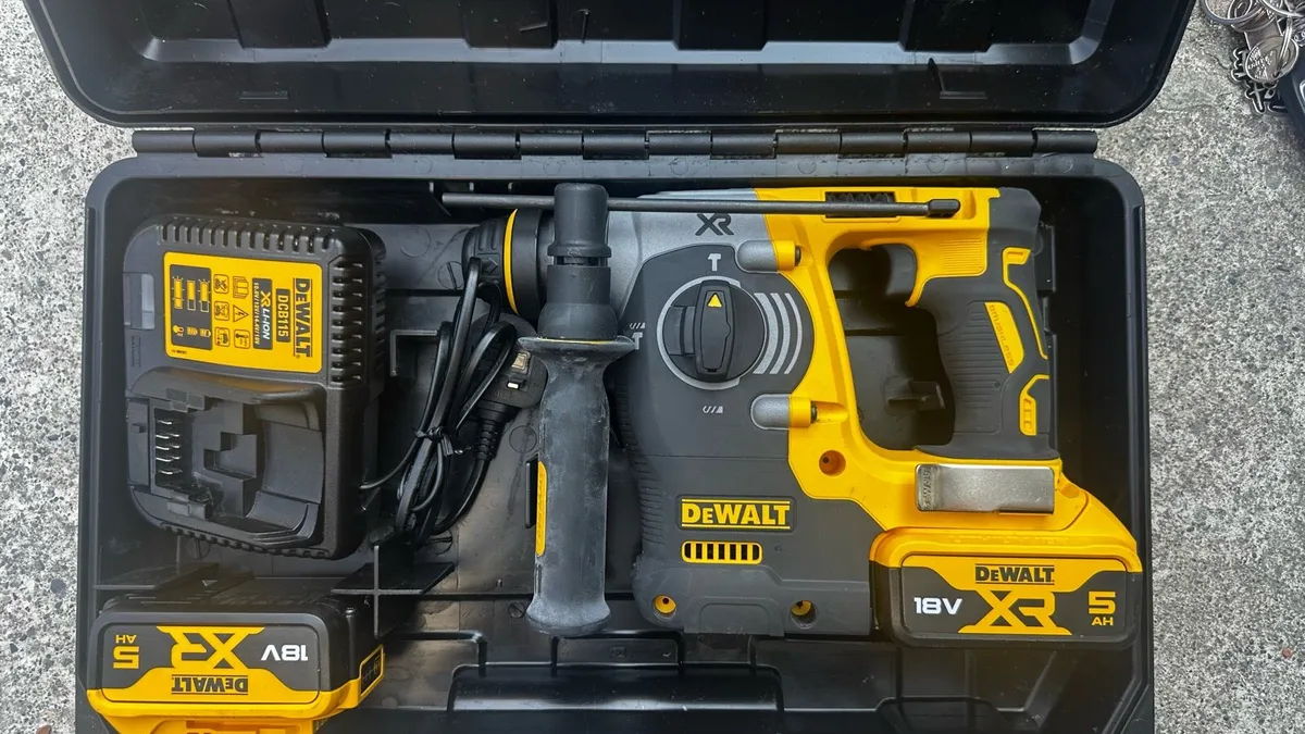 Dewalt dch273 - Image 1