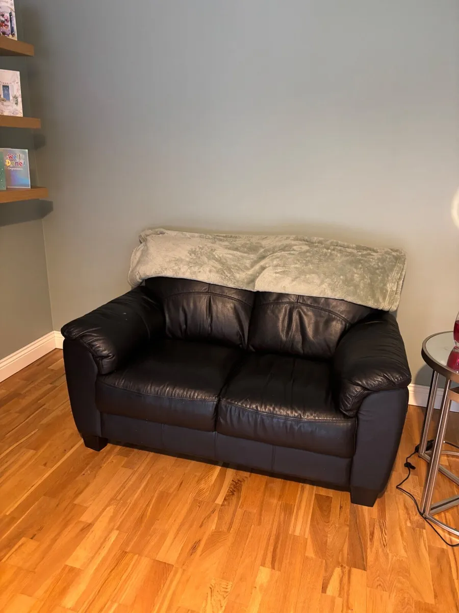 Sofa 3 and 2 seater - Image 1
