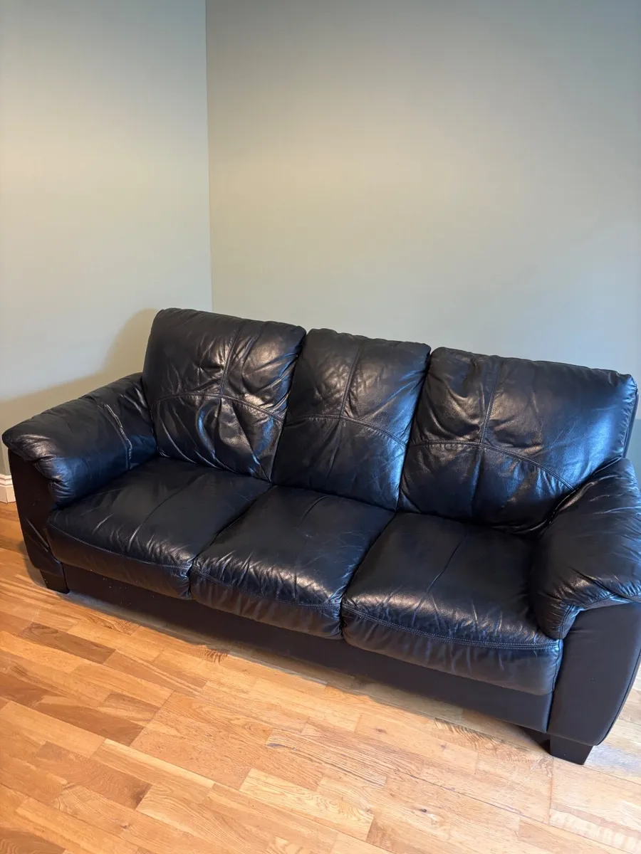 Sofa 3 and 2 seater - Image 2