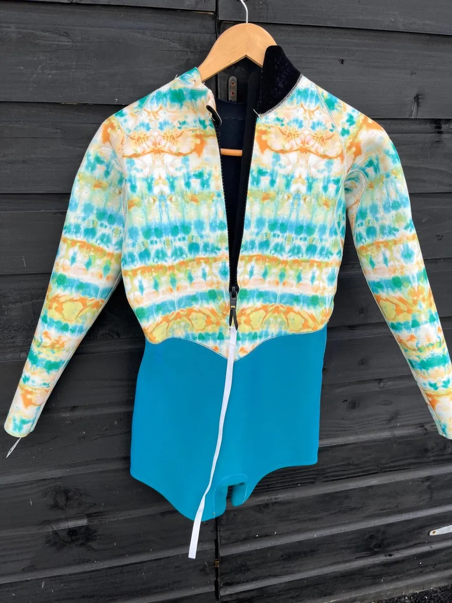Ladies Rip Curl Wetsuit - Image 3
