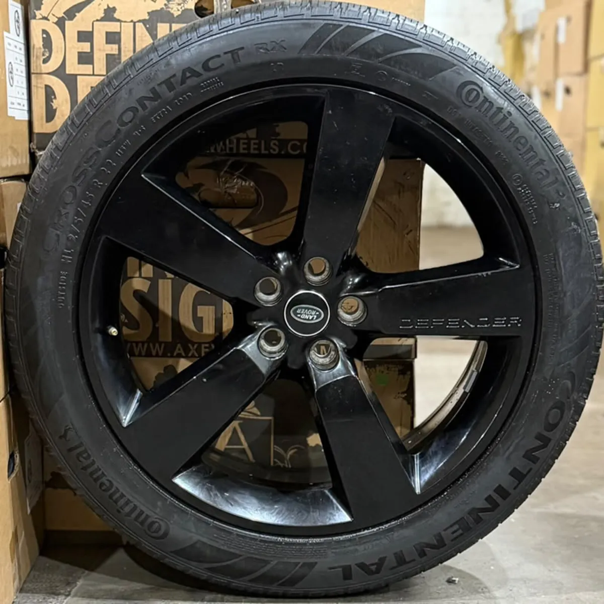 22" Genuine Land Rover Defender 5098 Alloys Wheels - Image 2