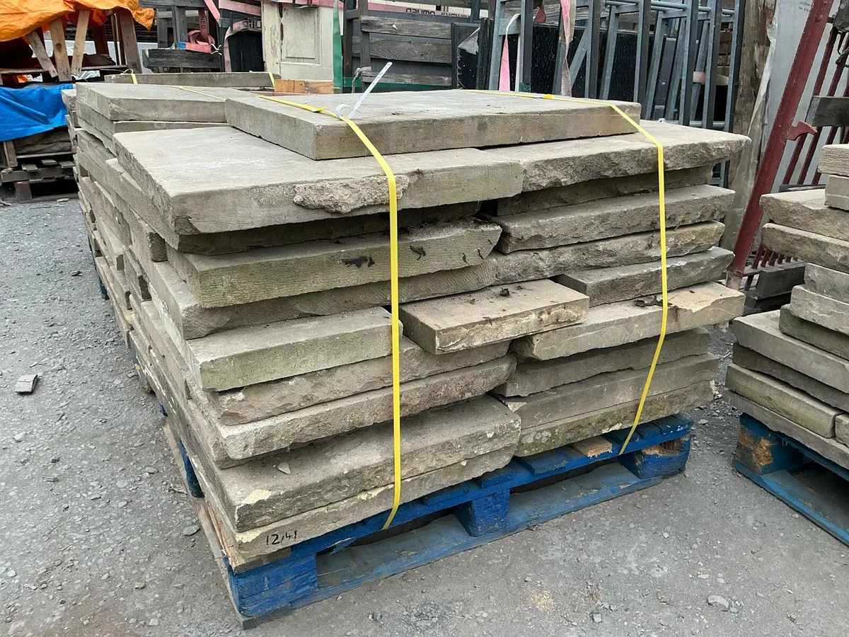 Reclaimed York flagstone - sharp/squared edge - Image 2