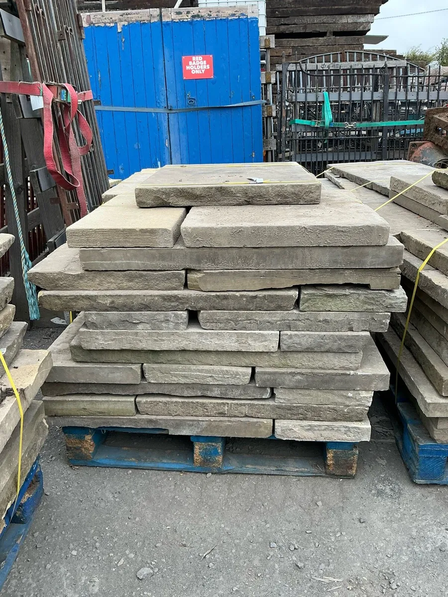 Reclaimed York flagstone - sharp/squared edge - Image 1