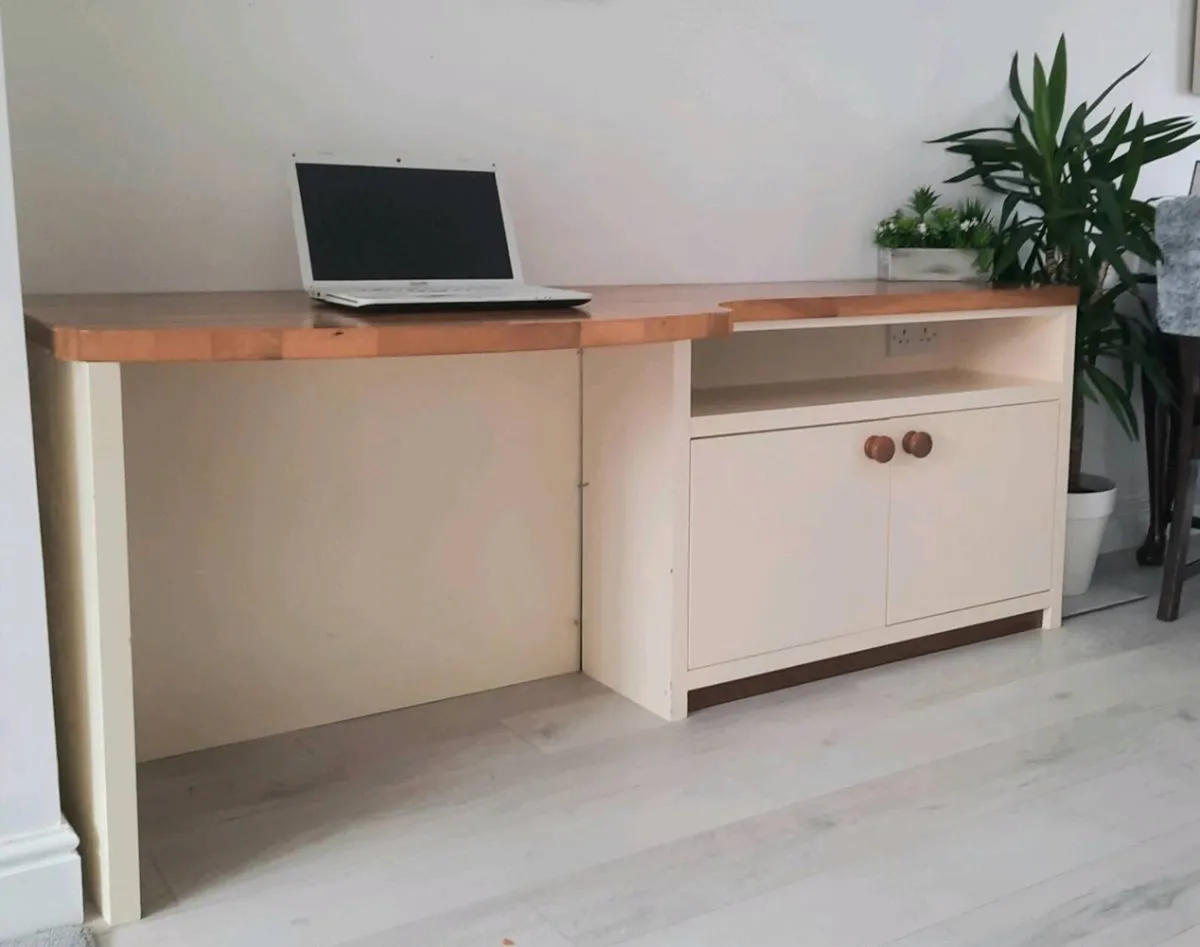 STUDY DESK - Image 1