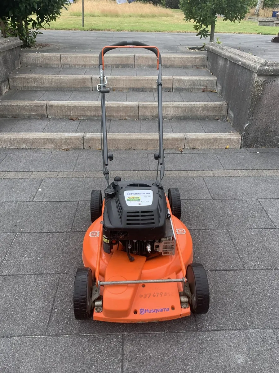 HUSQVARNA Mulching Lawn Mover - Self Propelled - Image 3