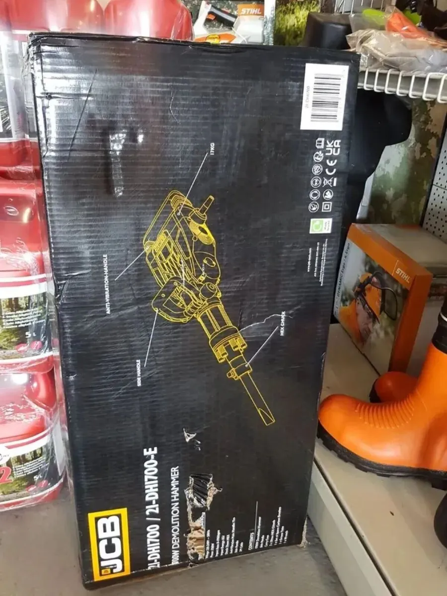 JCB 1700W DEMOLITION HAMMER - FOR SALE - Image 3