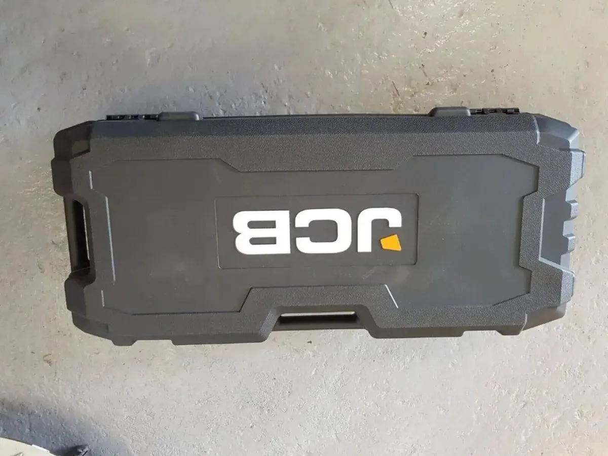 JCB 1700W DEMOLITION HAMMER - FOR SALE - Image 2